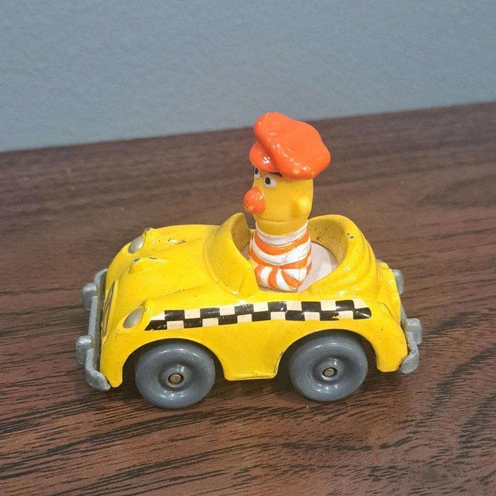 VTG 1983 Playskool Sesame Street Bert Taxi Cab‎ Diecast Car Muppets Toy Retro